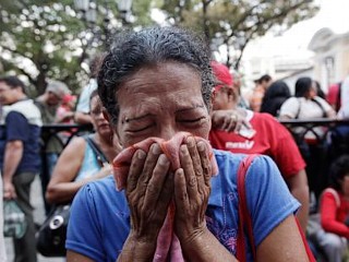Photos: Venezuelans Mourn the Death of Hugo Chavez