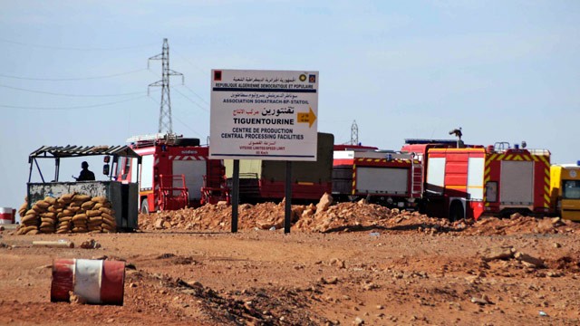 PHOTO: A soldier, and rescue vehicles are seen near Ain Amenas, the gas plant where the hostage taking occurred, Sunday Jan. 20, 2013.