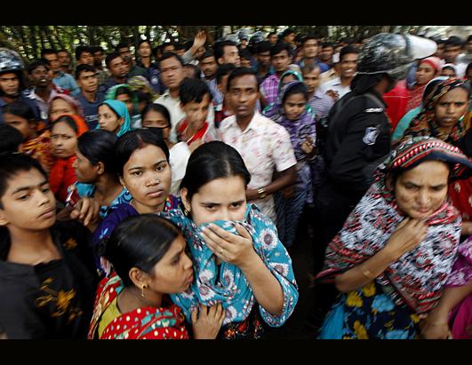 Fire Kills At Least 112 in Bangladesh Factory