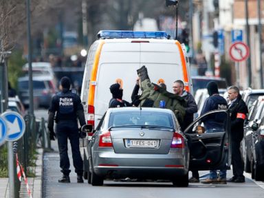 Brussels Manhunt: Police Make Arrests, Shoot Man at Tram Stop