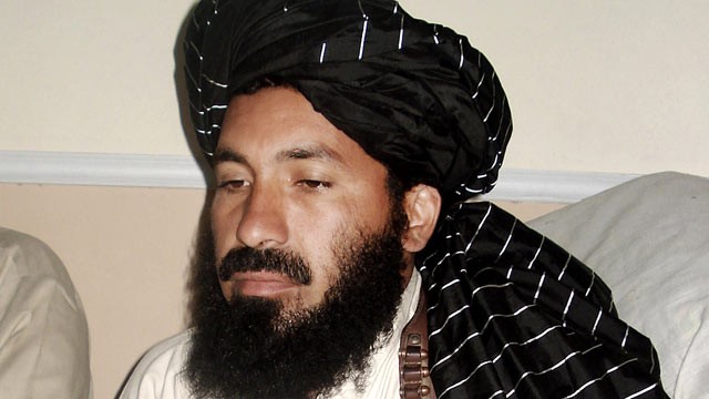 PHOTO: Pakistani militant commander Maulvi Nazir meets his associates in South Waziristan, Pakistan near the Afghani border, April, 20, 2007.