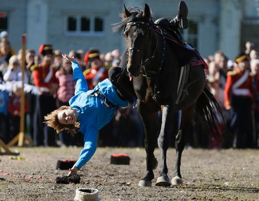 Today in Pictures: Sept. 17, 2012 