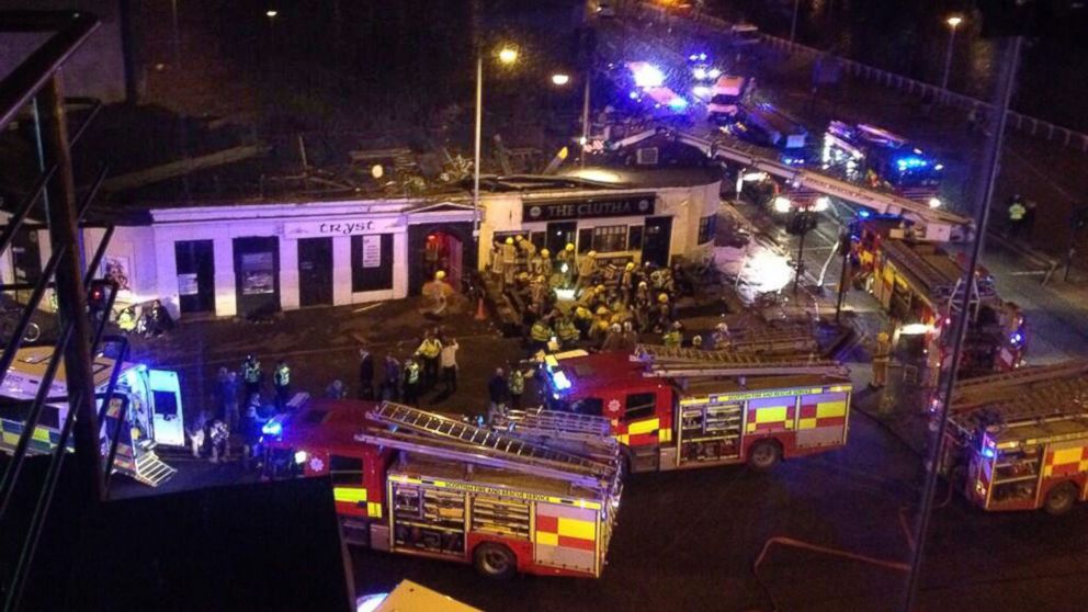 PHOTO: Picture of the helicopter crash at the Clutha Bar in Glasgow, Scotland, on Nov. 29, 2013, taken with permission from Jan Hollands Twitter feed, @Janney_h.