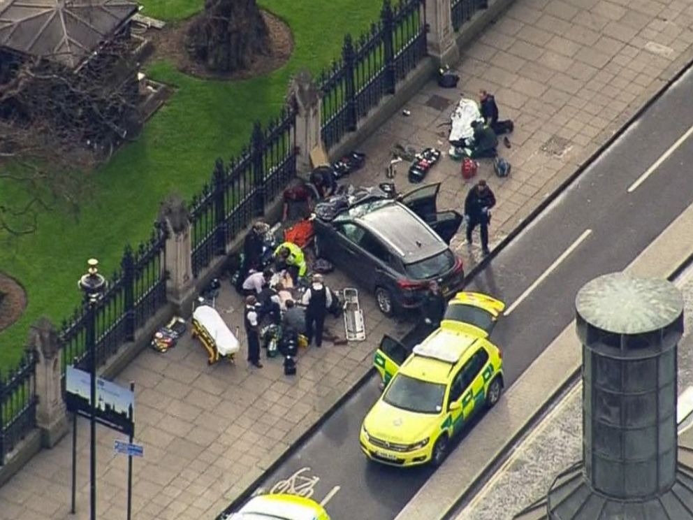 PHOTO: Emergency services workers respond to the scene of an incident near Westminster Bridge and the Houses of Parliament in London on March 22, 2017.