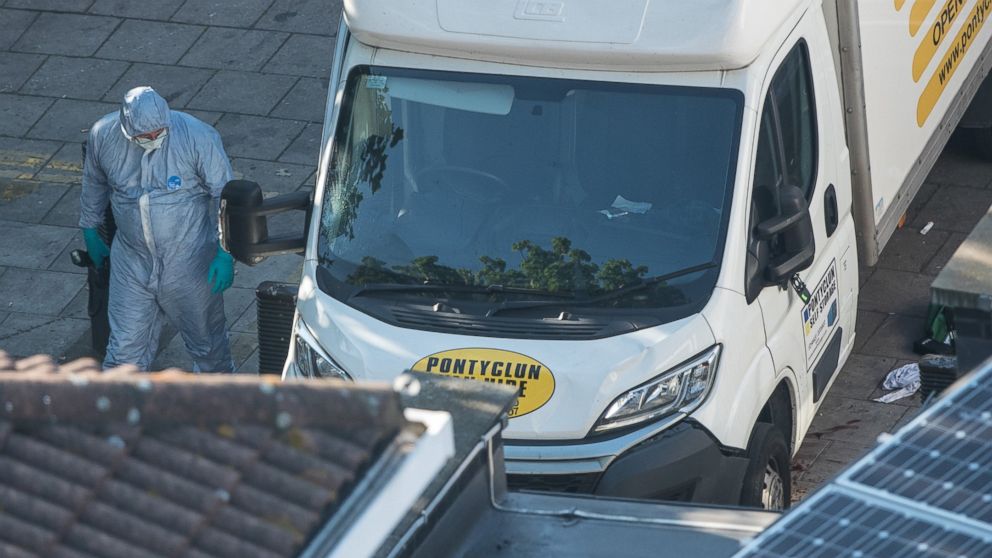 London mayor on mosque attack: 'Terrorism is terrorism'