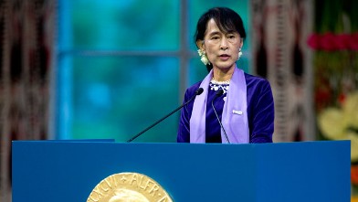 PHOTO: Nobel peace prize laureate, Myanmar opposition leader Aung San Suu Kyi gives her Nobel lecture in Oslo on June 16, 2012.