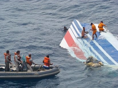 Missing Malaysian Plane: Parallels to Doomed Air France Flight