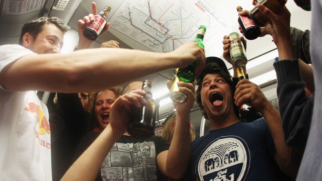 PHOTO: Revelers gather on a commuter train platform to drink alcohol in this Sept. 30, 2011 file photo in Hamburg, Germany.