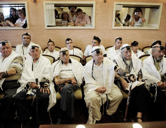 Today in Pictures: May 17, 2012