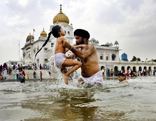 Today in Pictures
