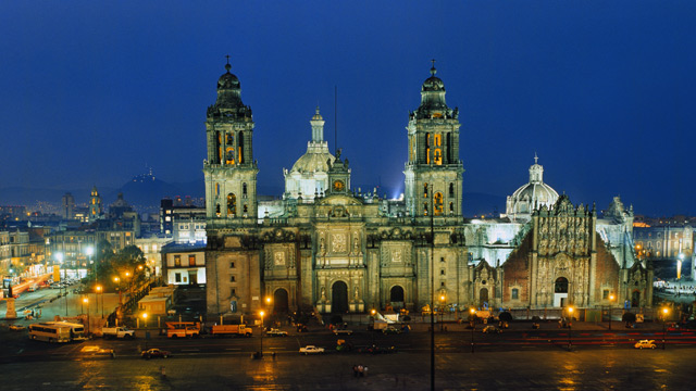 PHOTO: Zocalo Square, Cathedral and El Palacio Nacional, Mexico City, Mexico.