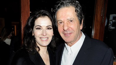 PHOTO: Nigella Lawson (L) and Charles Saatchi attend a dinner hosted by Joseph Group CEO Sara Ferrero and Vogue UK editor-at-large Fiona Golfar at Joe's Restaurant on January 19, 2012 in London.