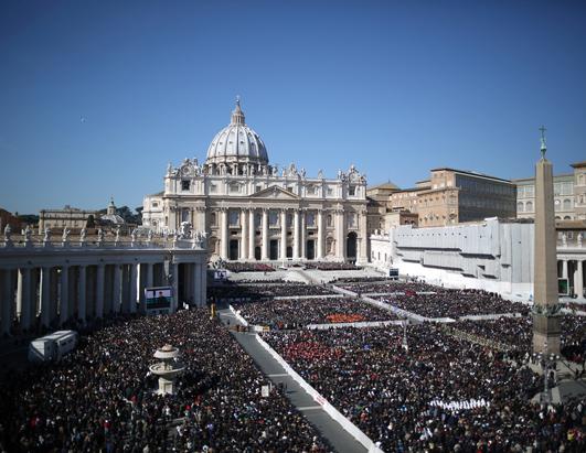 Pope Benedict XVI to Resign