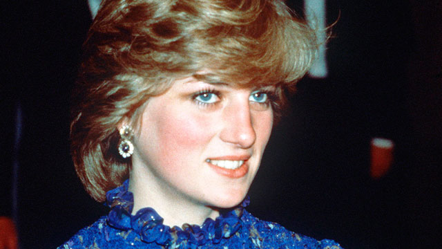 PHOTO: Diana, Princess Of Wales prepares to give her first speech as the Princess of Wales at Cardiff City Hall, Oct. 29, 1981.