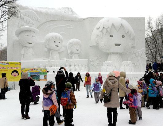 The Sapporo Snow and Ice Festival Begins