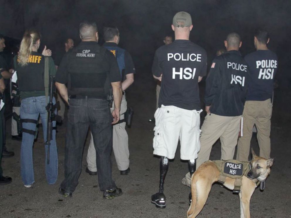 PHOTO: The Homeland Security Investigations team executes a search warrant with local and federal law enforcement.