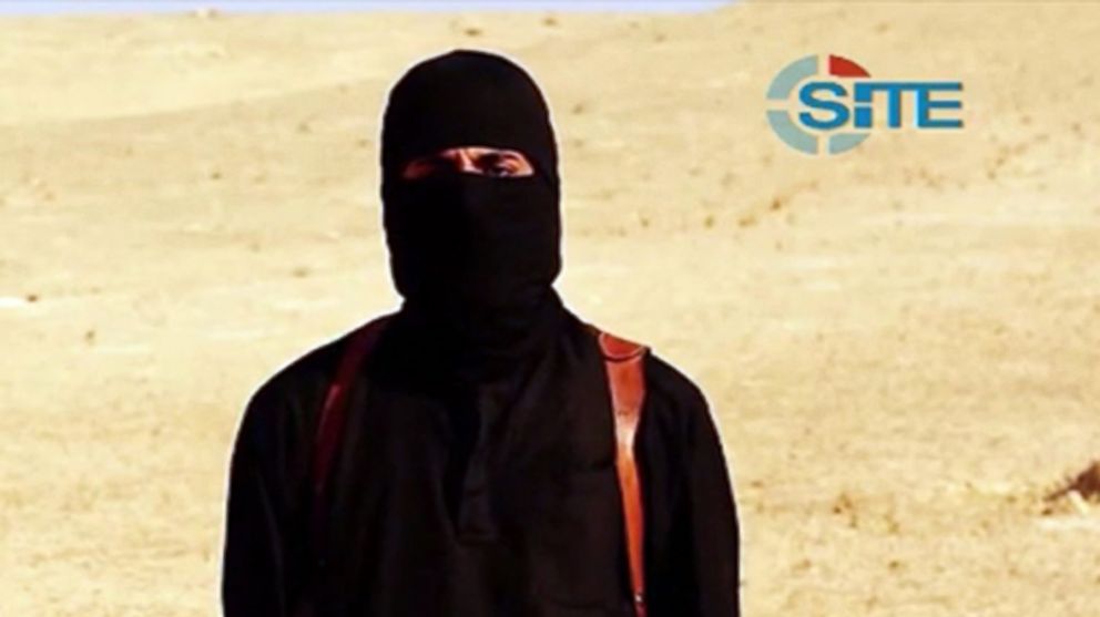 PHOTO: The ISIS executioner widely known as ‘Jihadi John’ has now been identified by the BBC as a British man named Mohammed Emwazi, seen here in one of the execution videos released by ISIS.