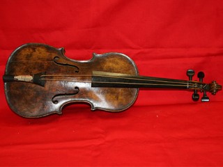 Titanic Violin Determined to Be Genuine