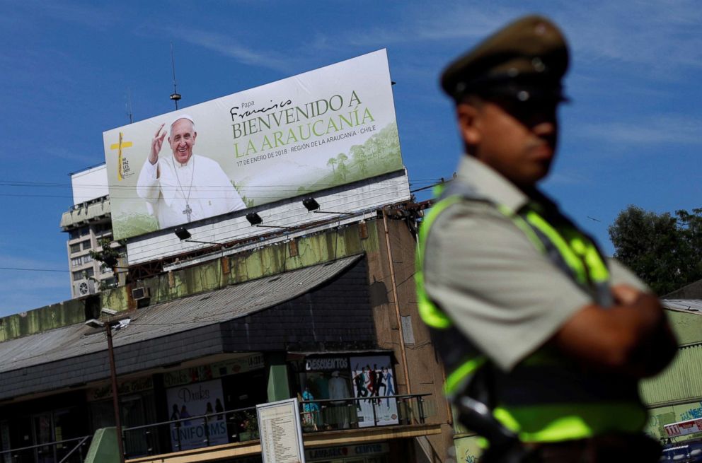 PHOTO: A police officer patrols in front of a banner reading Pope Francis welcome to La Araucania ahead of the papal visit in Temuco, Chile, Jan. 14, 2018.