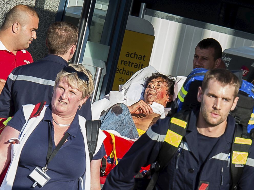 PHOTO: French emergency services transport a victim after a shooting on the Amsterdam to Paris Thalys high-speed train in Arras, France, Aug. 21, 2015. 