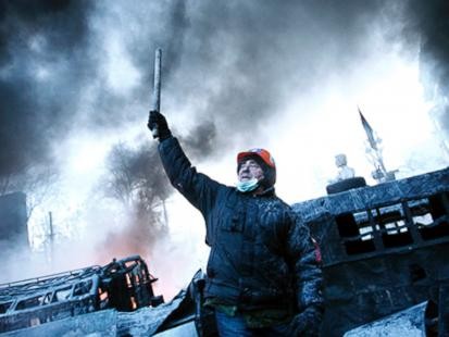 Kiev Rages: Blood, Fire and Fireworks