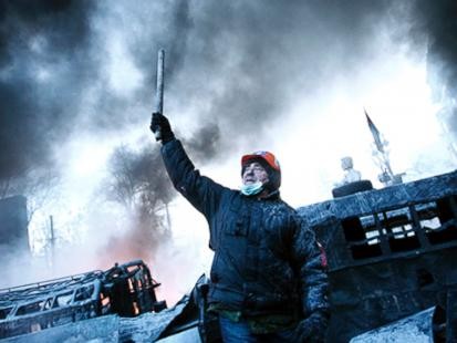 Kiev Rages: Blood, Fire and Fireworks