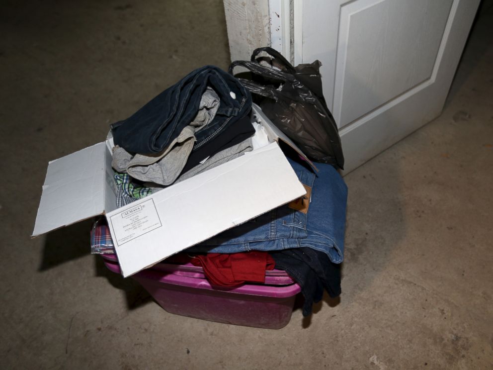PHOTO: A box with clothes is seen at a property where the entrance of a tunnel connected to the Altiplano Federal Penitentiary used by drug lord Joaquin El Chapo Guzman to escape was found, on the outskirts of Mexico City, July 12, 2015.