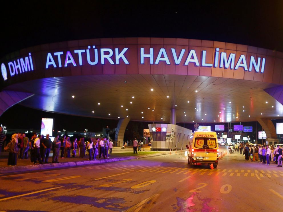 PHOTO: Ambulances arrive at Turkeys largest airport, Istanbul Ataturk, Turkey, following a blast June 28, 2016.