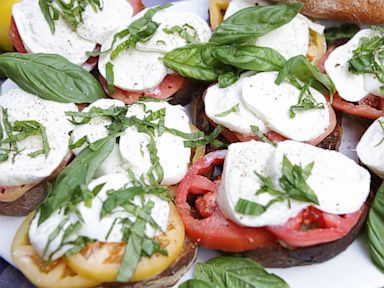PHOTO: Emeril Lagasses Sandwich Caprese
