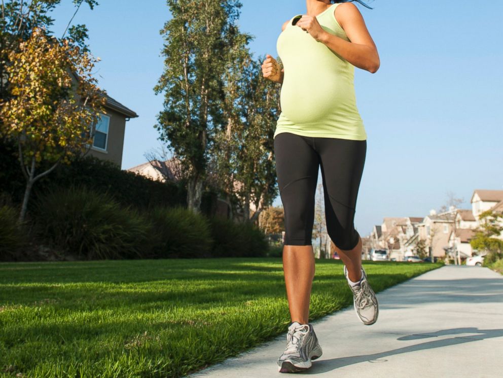 PHOTO: Is running while pregnant safe? Some say yes.