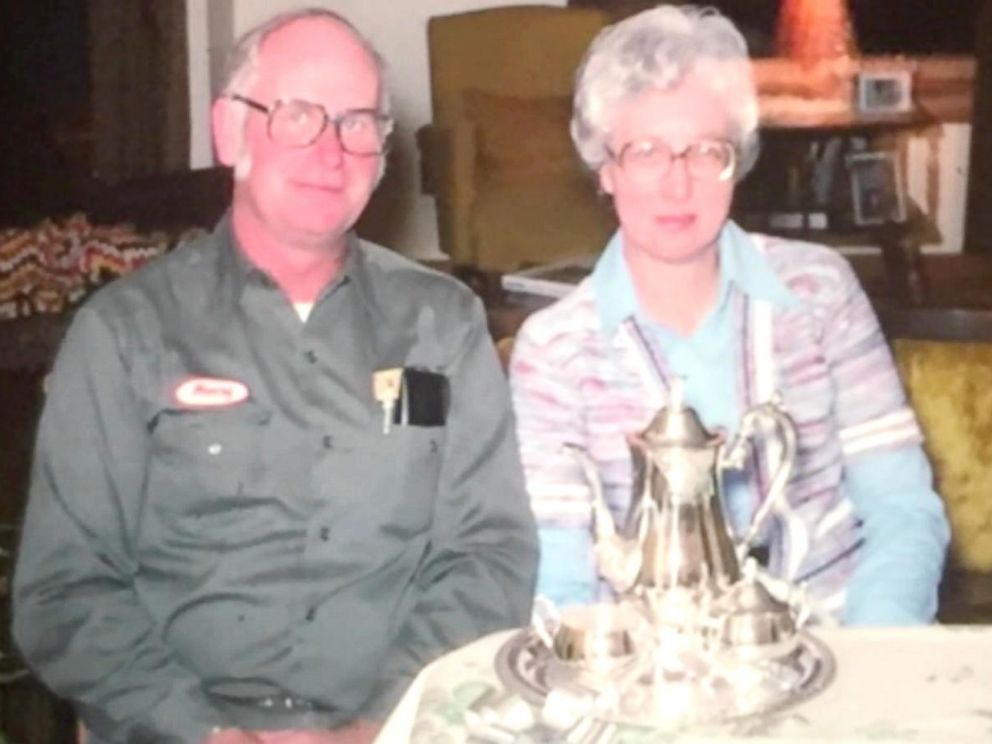 PHOTO: Henry De Lange and Jeanette De Lange died just 20 minutes apart on July 31, 2016, after 63 years of marriage together, according to their children. 