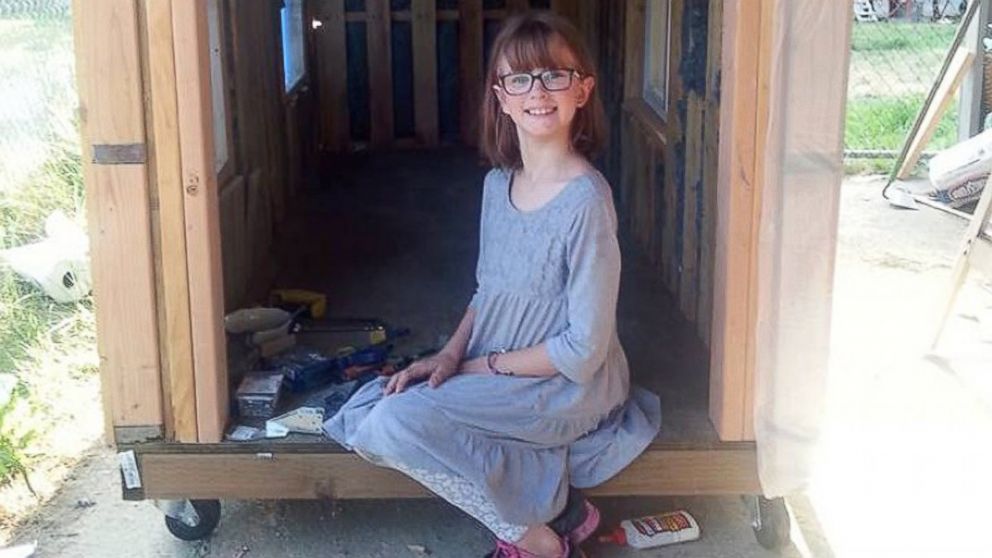 9 Year Old Girl Building Personal Homeless Shelters For