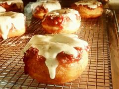 Presenting the Pizza Doughnut - ABC News