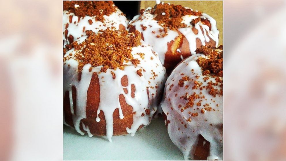 PHOTO: New Yorks Macaron Parlour has created a smores doughnut, a combination of doughnut pastry and marshmallow smore.