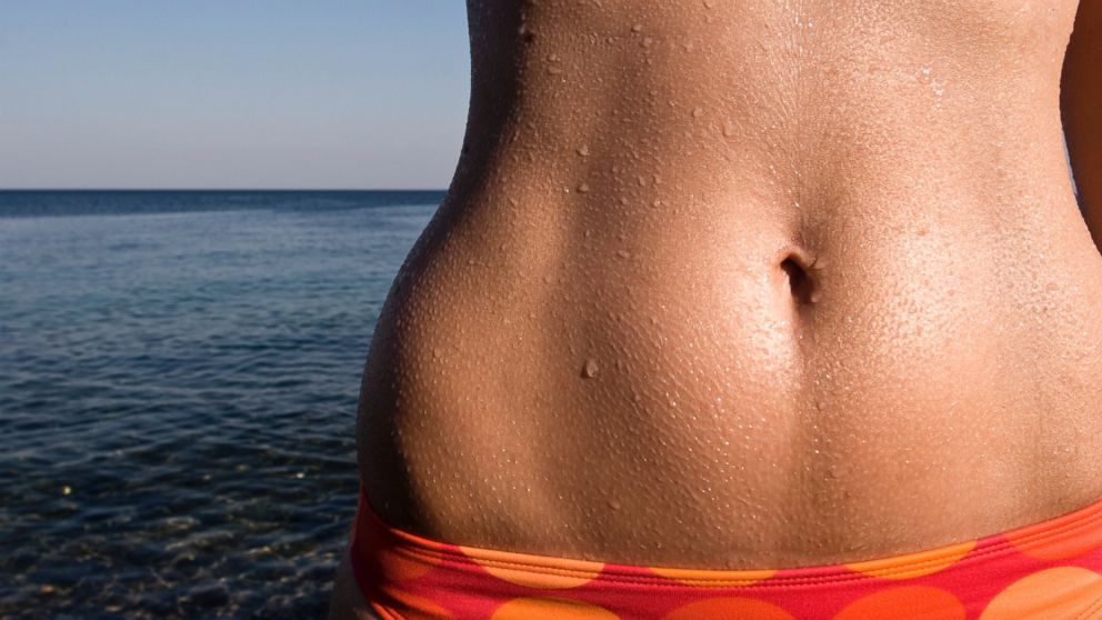 tummy tuck belly button
