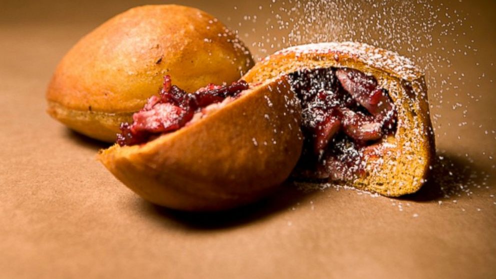 PHOTO: Zucker Bakery in New York City debuted four flavors of Thanksgivukkah-themed doughnuts, including a version stuffed with turkey and gravy.