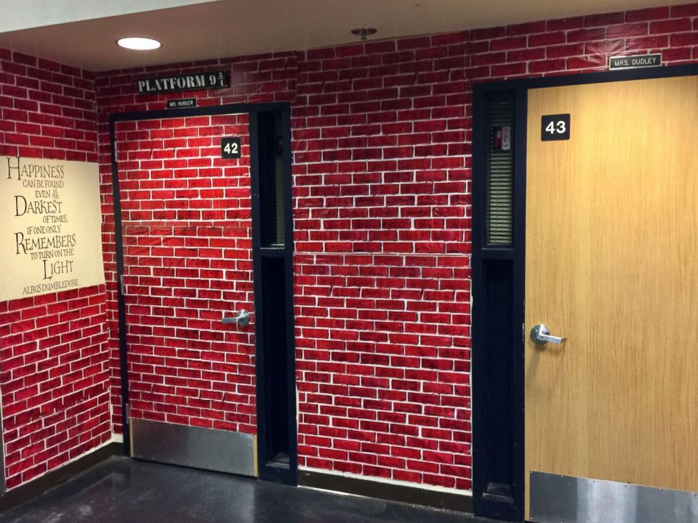 Harry Potter-themed classroom brings magic to new school term