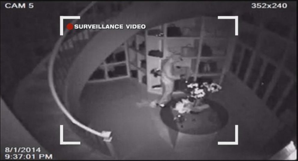 The Woodlands Home With Largest Closet In U S Abc13 Still001 080114 Woodlands Burglary