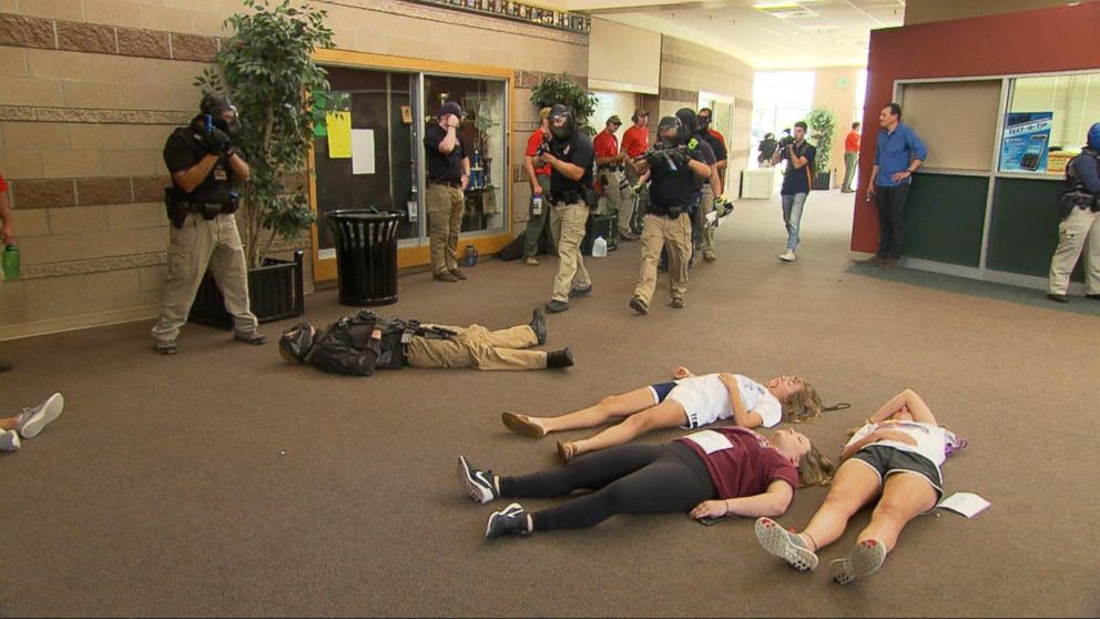 Police Practice Active Shooting Drill At Colorado High School Video Abc News 0787