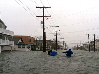 Watch: Sandy Aftermath: Connecticut, Maine Prepare for the Worst