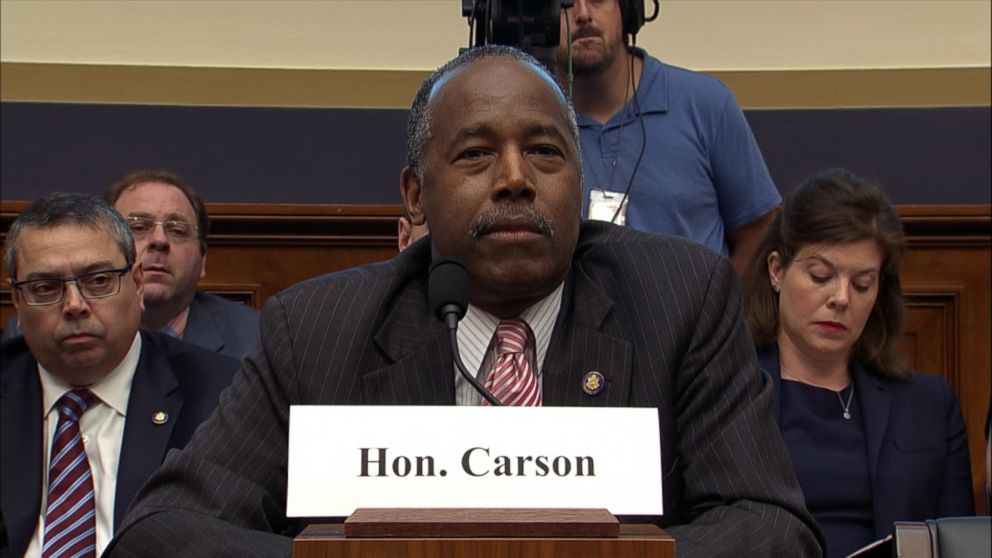 Rep. Maxine Waters talks over Ben Carson, tries to get him to blame trump for Puerto Rico • r/The_Donald