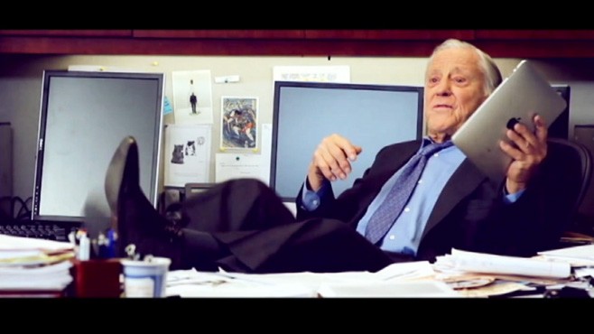 VIDEO: Ben Bradlee Teaches Bob Woodward To Use Ipad
