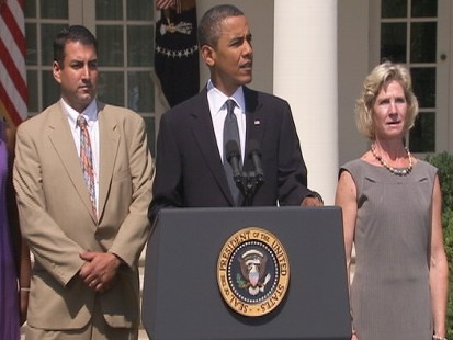 Video: President Obama gives remarks on unemployment benefits extension.