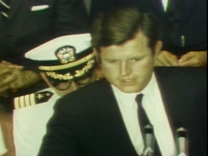Video of Ted and Caroline Kennedy paying tribute to the late John F. Kennedy.