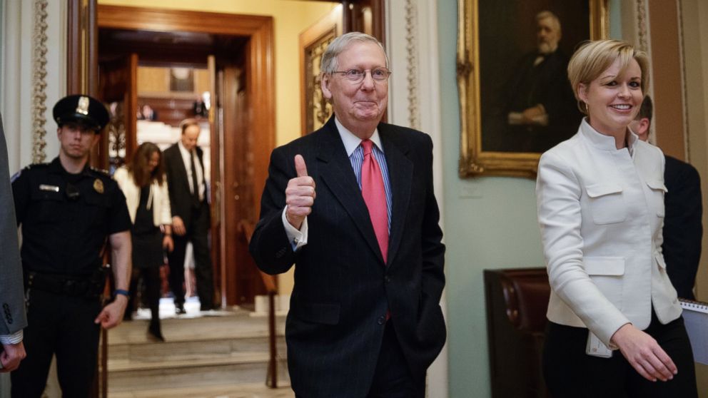 Senate OKs 'nuclear option,' clears path for high court nomination vote