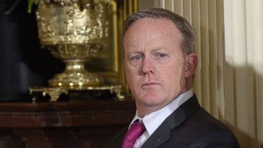 PHOTO: White House Press Secretary Sean Spicer waits for the start of a news conference with President Donald Trump and Colombian President Juan Manuel Santos in Washington, May 18, 2017.
