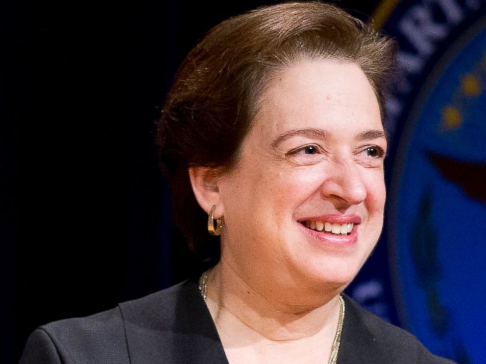 PHOTO: Associate Supreme Court justice Elena Kagan during a ceremonial swearing-in ceremony at the Pentagon, March 6, 2015.