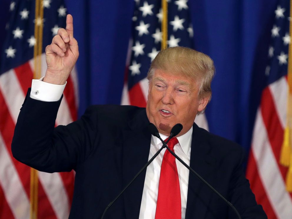 PHOTO: Republican presidential candidate Donald Trump speaks during a news conference at the Trump National Golf Club, March 8, 2016, in Jupiter, Fla.