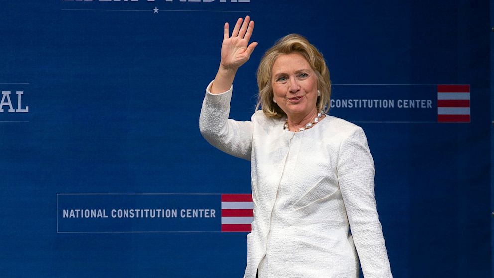 PHOTO: Former Secretary of State Hillary Rodham Clinton waves as she arrives to receive the Liberty Medal during a ceremony at the National Constitution Center, Tuesday, Sept. 10, 2013, in Philadelphia.