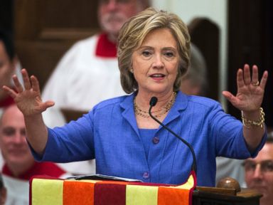 Hillary Clinton Impersonates Donald Trump